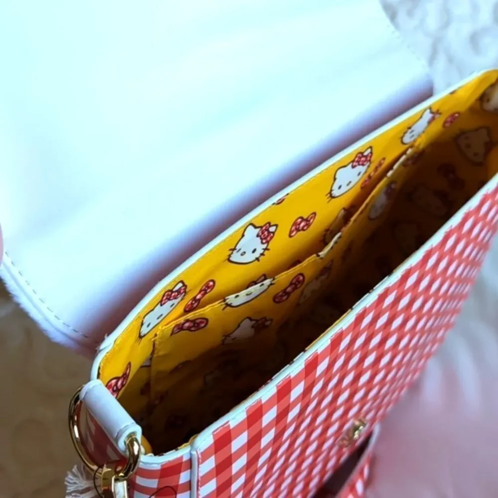 Loungefly perfect picnic